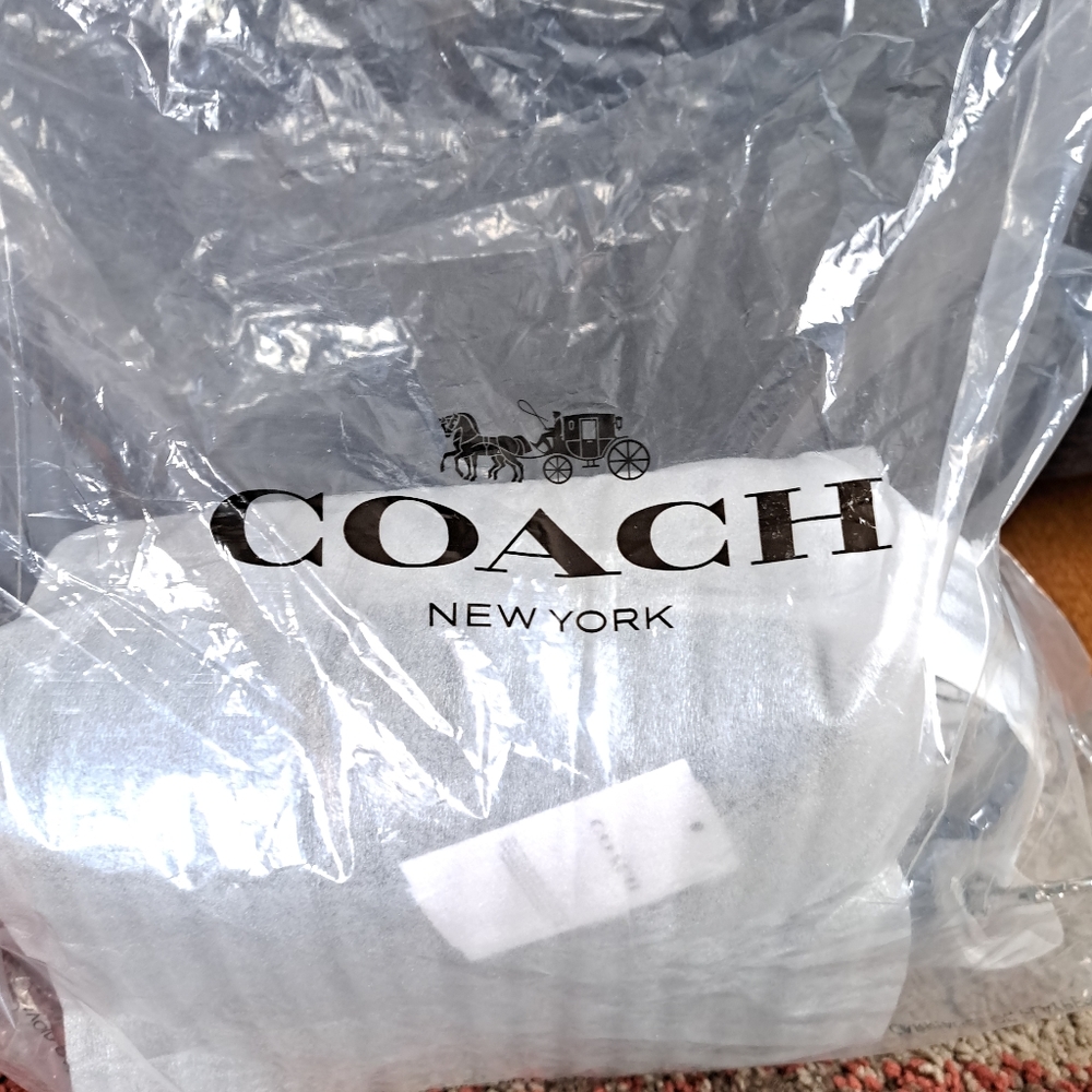 Georgie Saddle Bag NWT - Picture 16 of 16